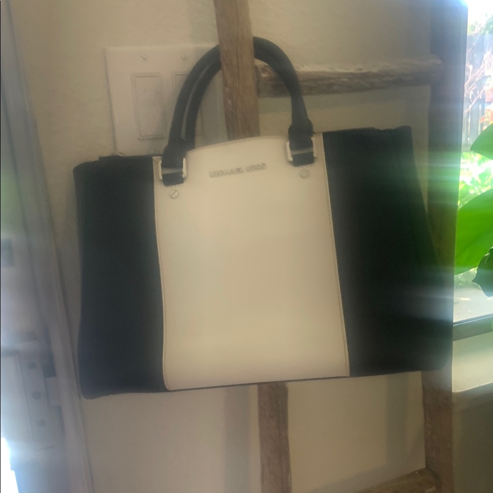 Michael Kors Black and White Tote Bag
